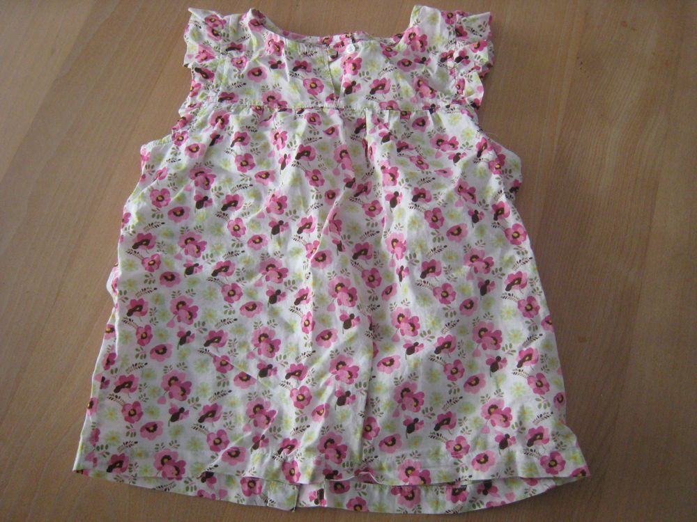 H&M Blusen, T-Shirts & Tops: Sommerbluse von H&M, Gr. 122 – Gebraucht aus Gossau ZH von Roli1