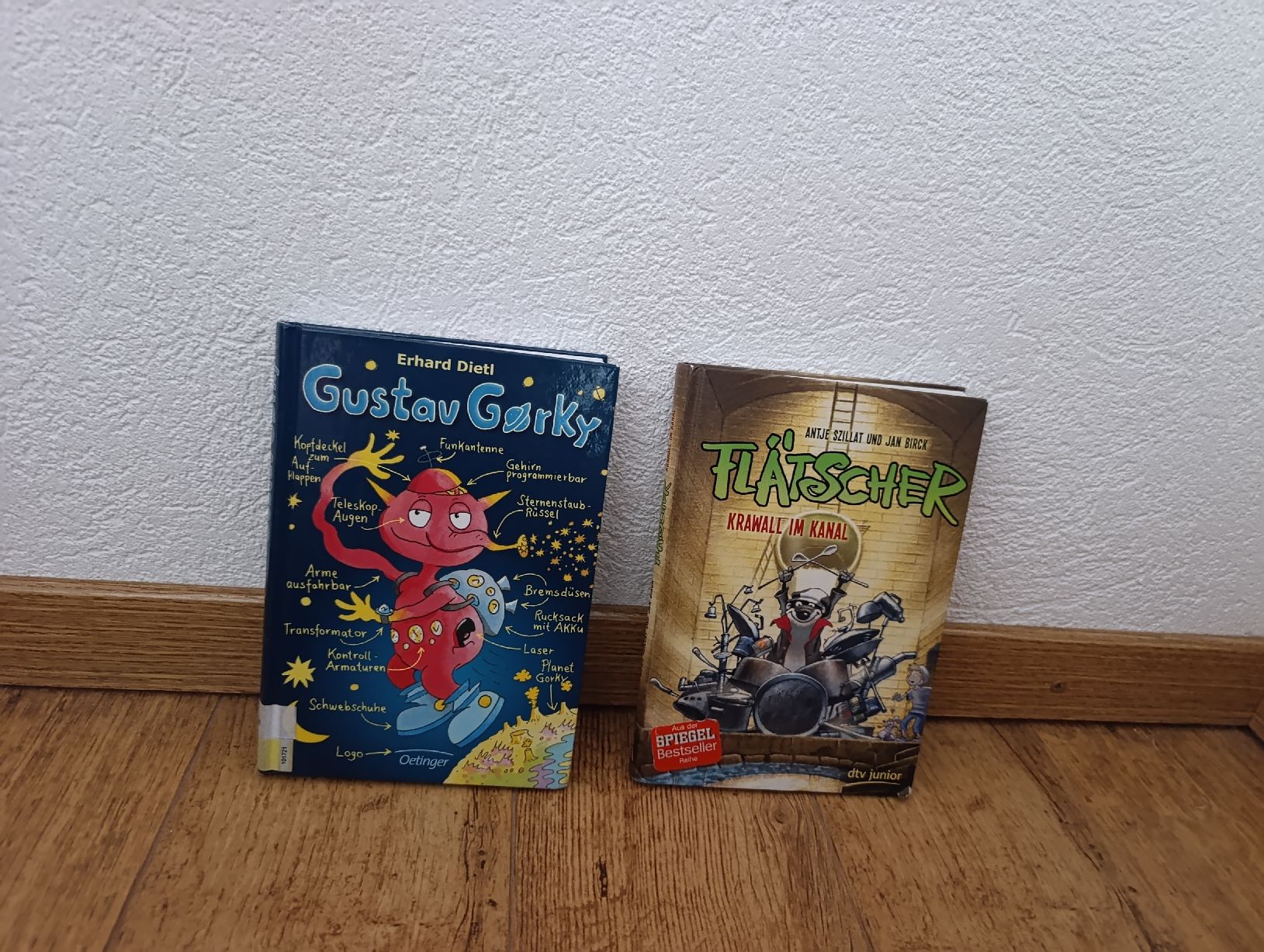 Libri: Gustav Gorky & Flätscher - 2 Kinderbücher – Usato da Büttikon AG venduto da spe_9c9w