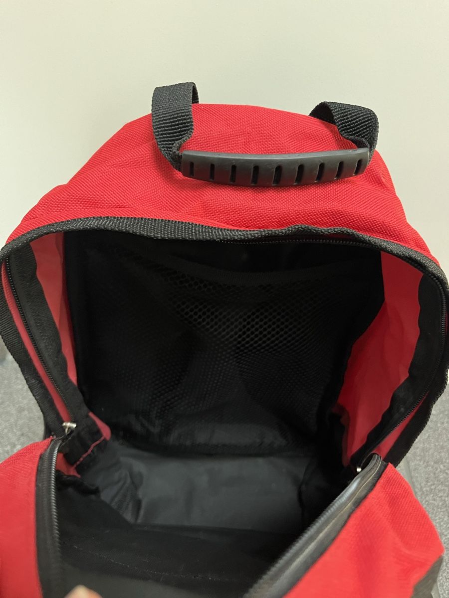 Kindertaschen: Roter Kinderrucksack, nagelneu – Neu und originalverpackt aus Hünenberg See von spartakus02 1