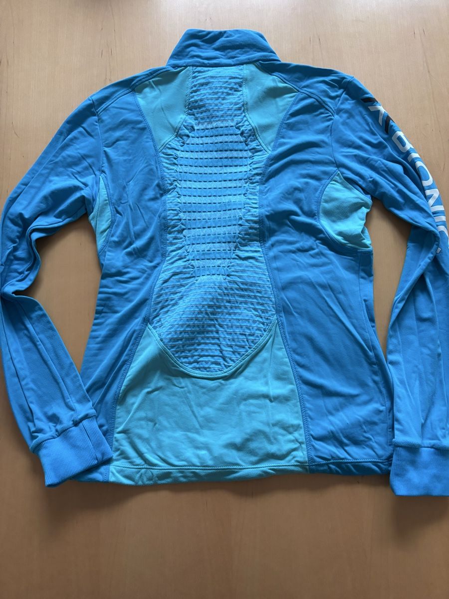 X-bionic Vestes: X-bionic Sportjacke Grösse S – D'occasion à Gränichen par Shopgirl13 1