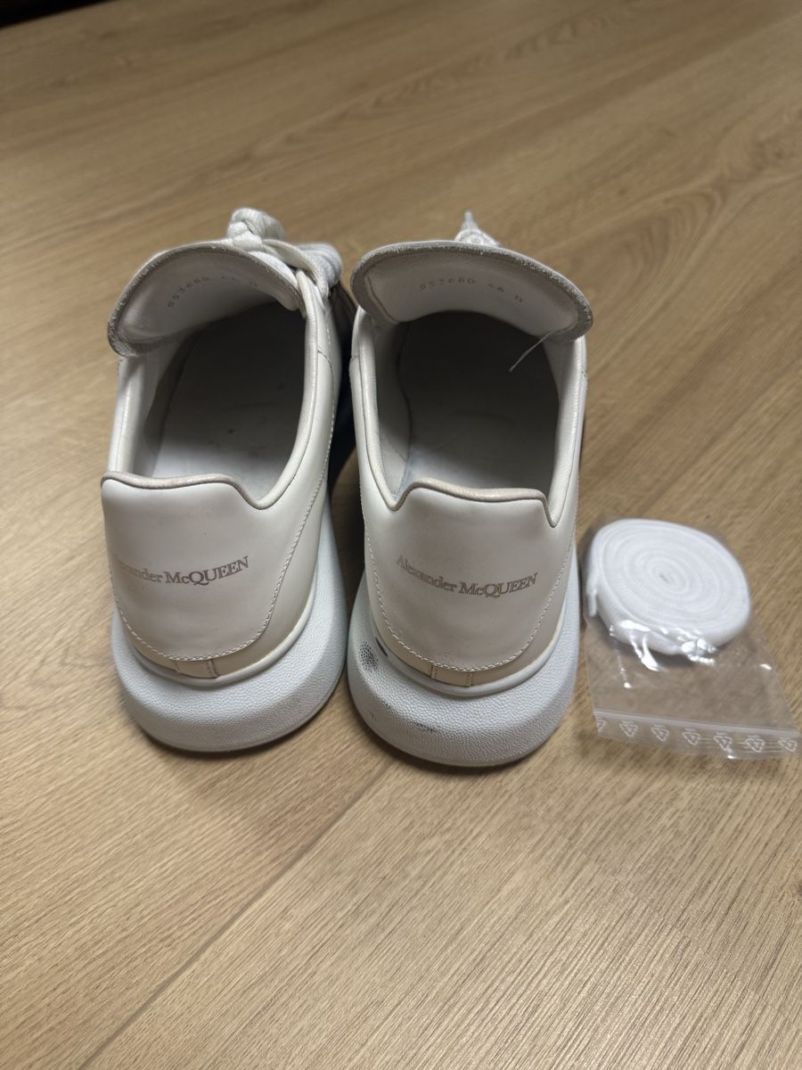 Alexander Mcqueen Scarpe da uomo: Alexander McQueen – Usato da Echandens venduto da Milos.24 2