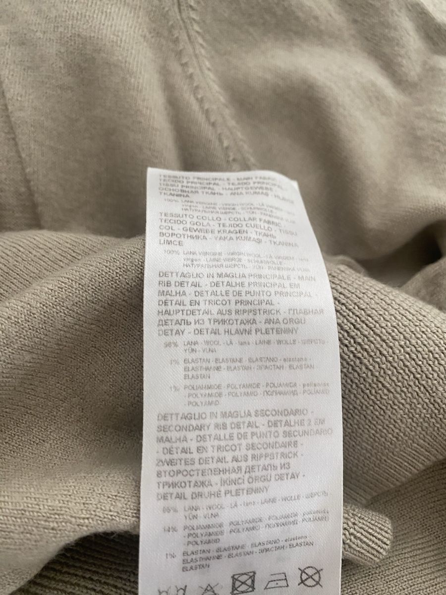 Armani Pullover & Sweatshirts: Armani Pullover 🌸 – Gebraucht aus Opfikon von Luis144 4