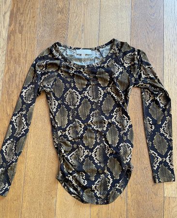 MICHAEL KORS Long Sleeve Top, Snake Print, Size XS/S