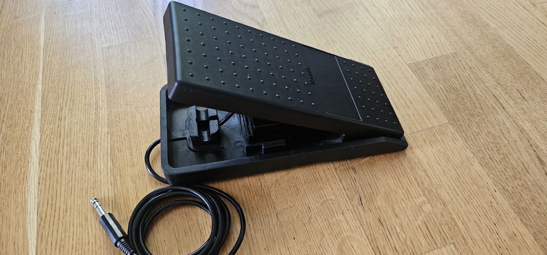 Yamaha Musikinstrumente: Yamaha FC7  – Neu (gemäss Beschreibung) aus Luzern von Maja.C