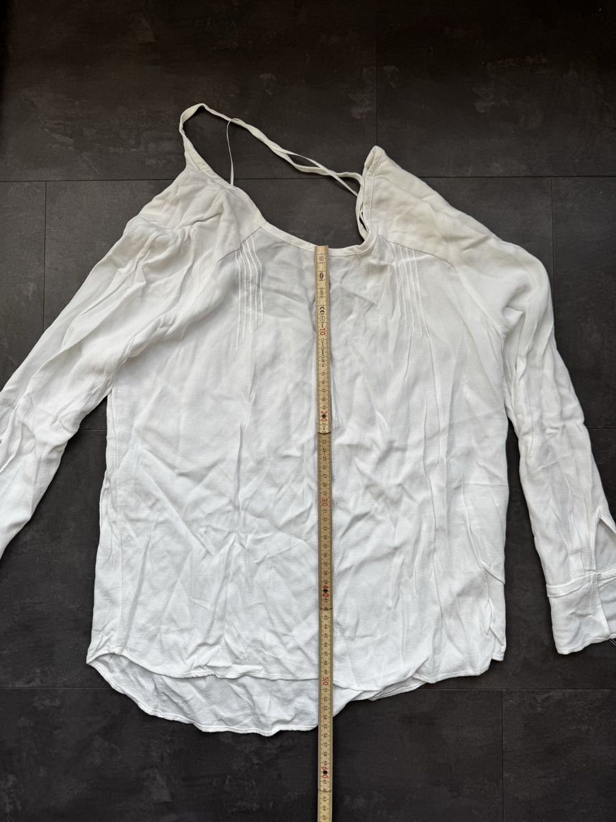 Zara Camicette: Zara Basic White Long Sleeve Blouse – Usato da Zürich venduto da forestF4iry 1