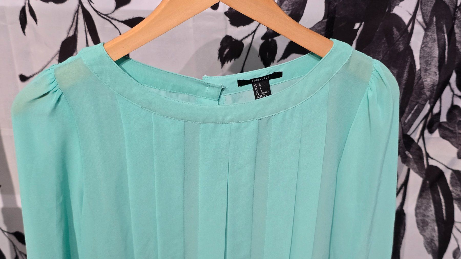 Camicette: Forever 21 mint blouse - S - Knopfleiste hinten – Usato da Thalwil venduto da VitaMini 2