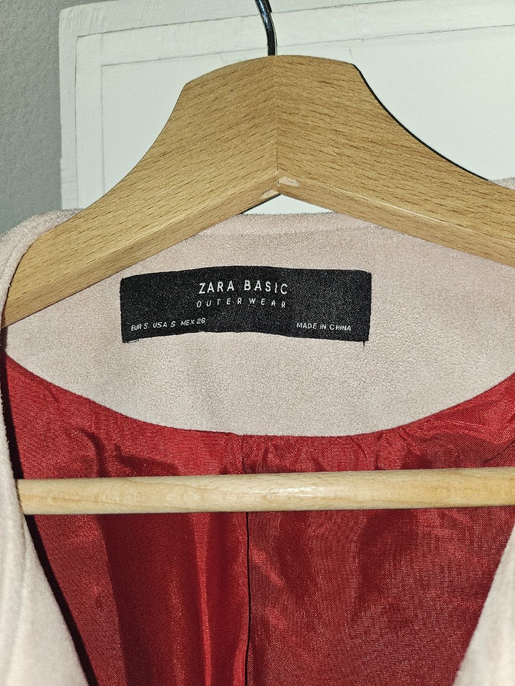 Zara Jacken: Zara Basic Woman Jacket  – Gebraucht aus Luzern von atm_2b6m 7