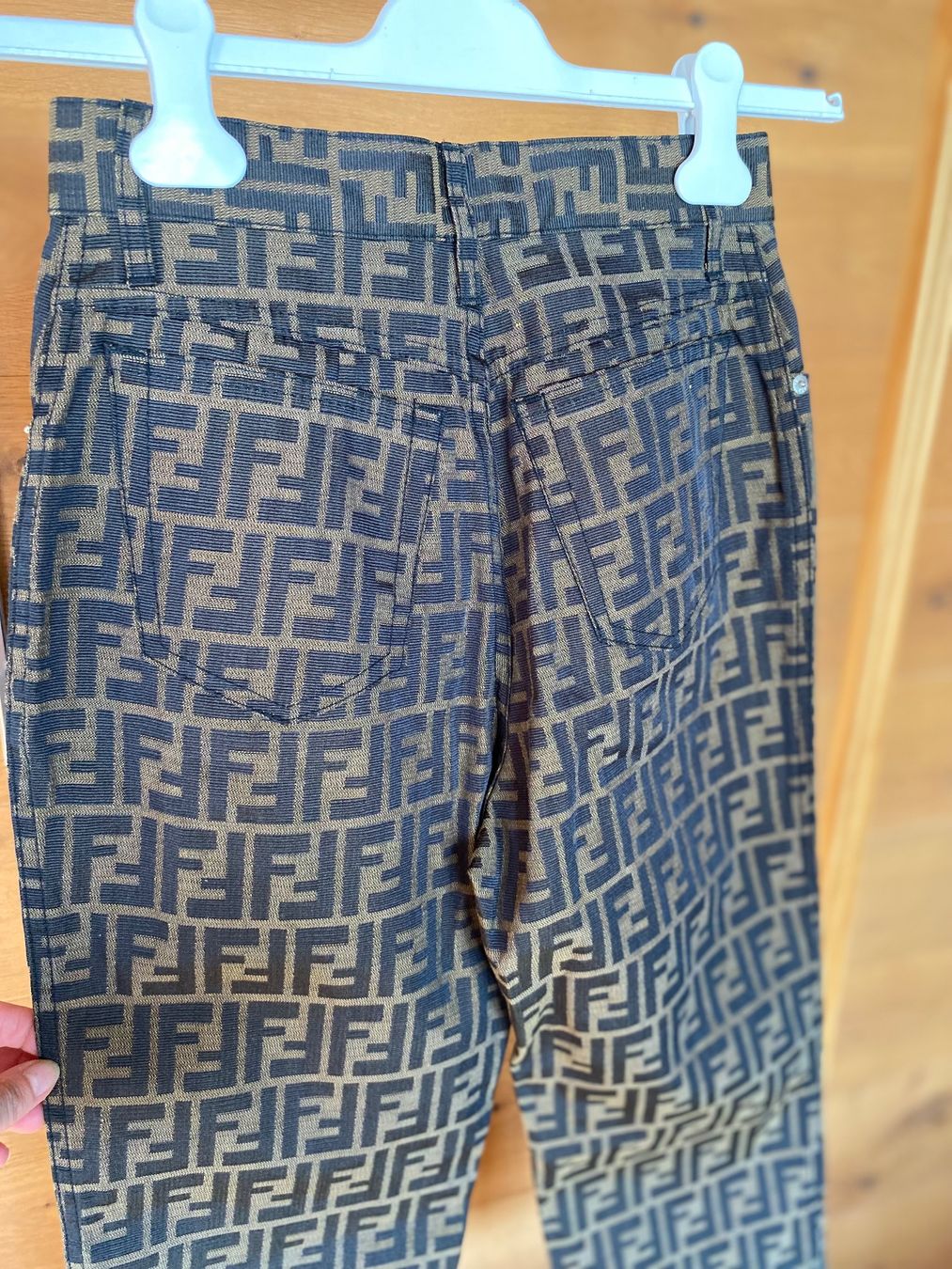 Fendi Pantaloni: Original Vintage Fendi Hose – Nuovo e nell'imballaggio originale da Eggersriet venduto da VintageCouture86 3