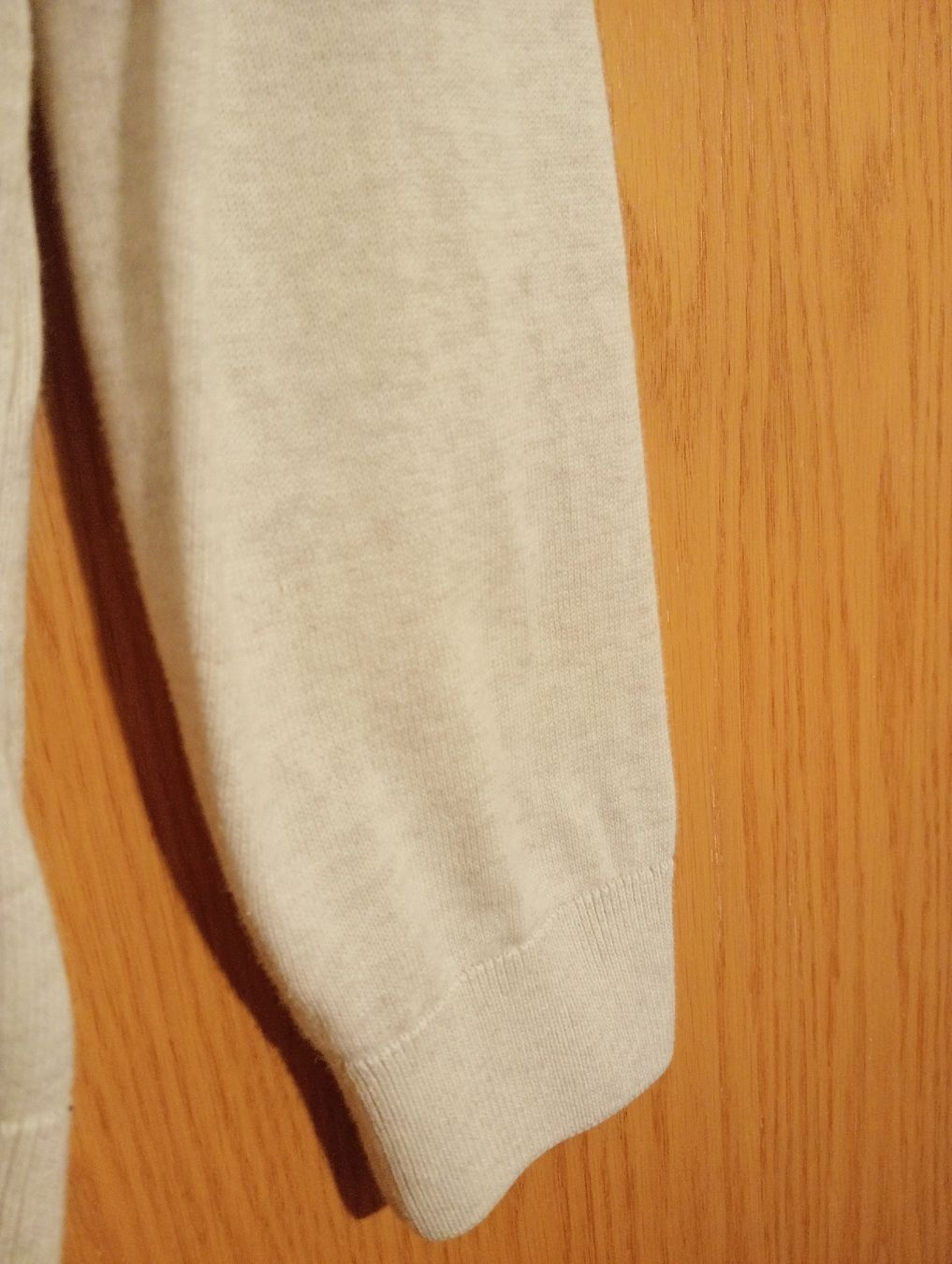S.Oliver Maglioni & Felpe: S.Oliver V-Neck Pullover, Beige, Gr. M, 100% Baumwolle – Usato da Allschwil venduto da Evgeniia78 2