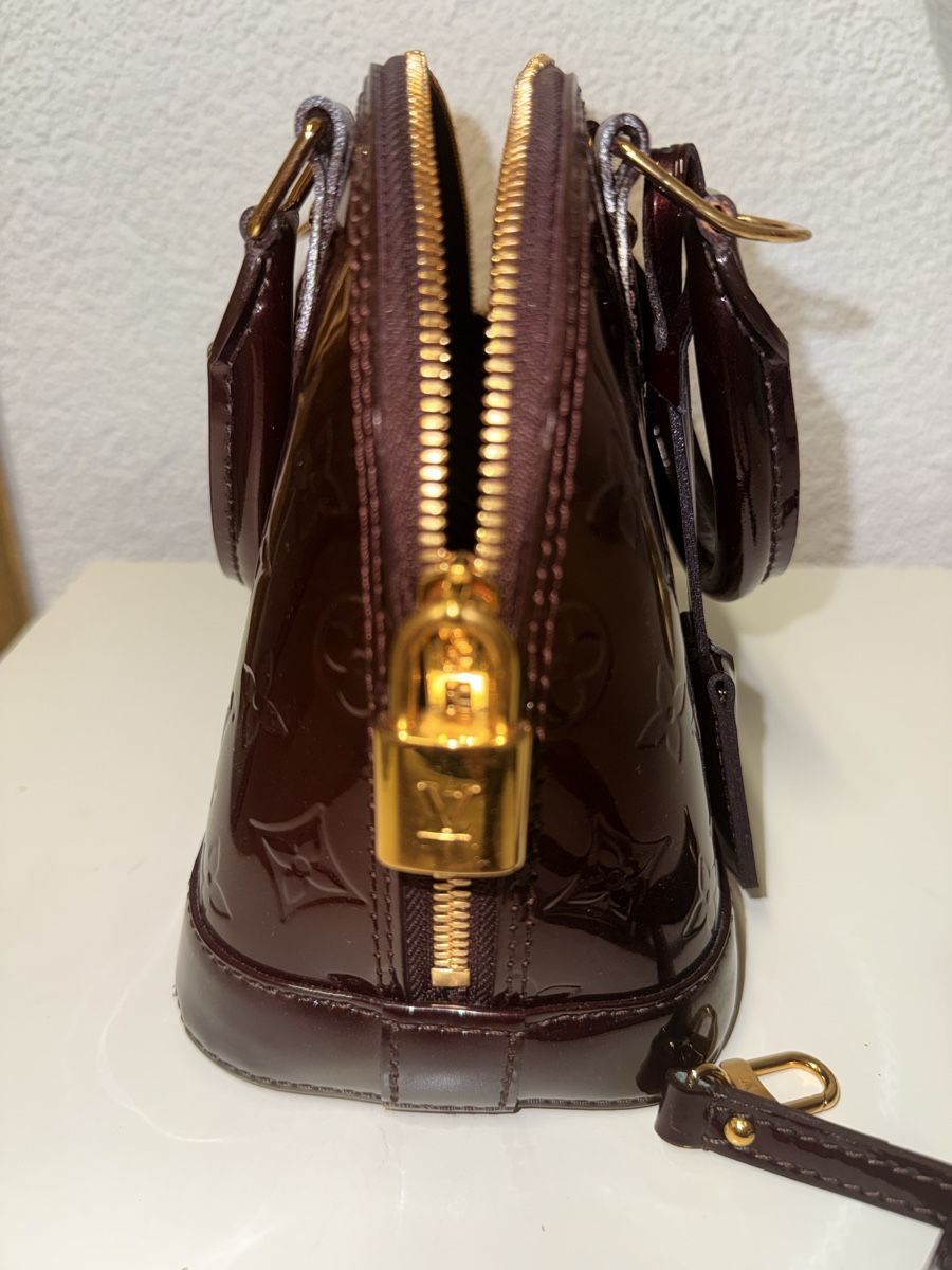 Louis Vuitton Borse da donna: Louis Vuitton Alma BB Amaranth – Usato da Biel/Bienne venduto da Violetta.V 2
