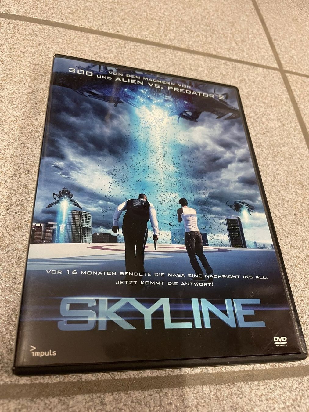 Tutti i DVDs: Skyline (DVD)  # – Usato da Eschen venduto da 33shaggy33