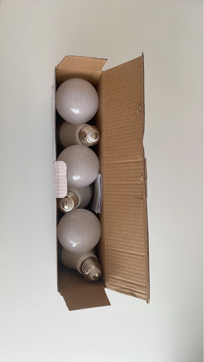 Lampes: LED Lampen E27 Kugelform, 6 Stück – Neuf (Voir description) à Wil SG par Miwil