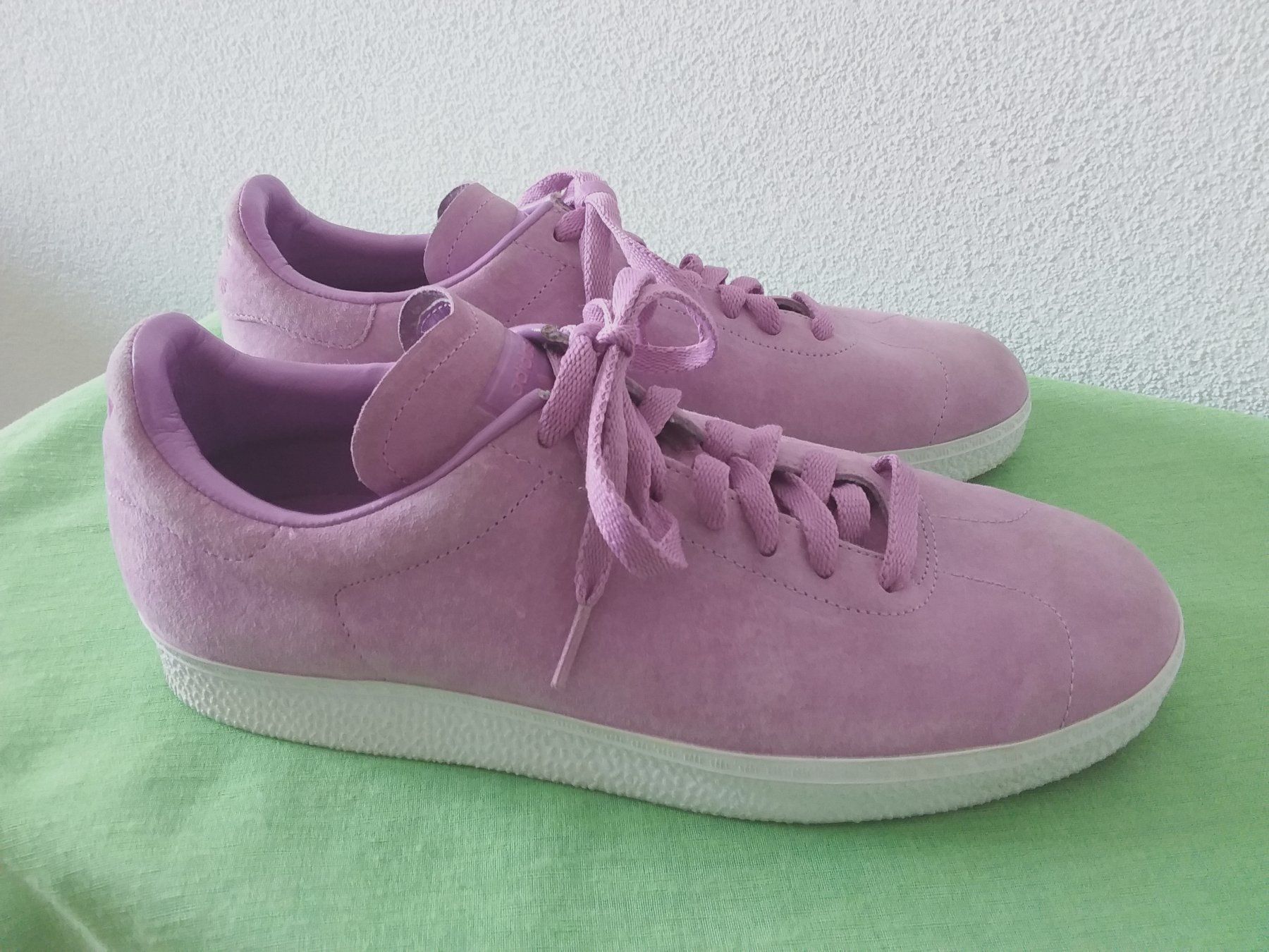 Adidas Damenschuhe: ADIDAS Sneakers, Gr 42, lila – Gebraucht aus Uitikon Waldegg von Risibisi7 1