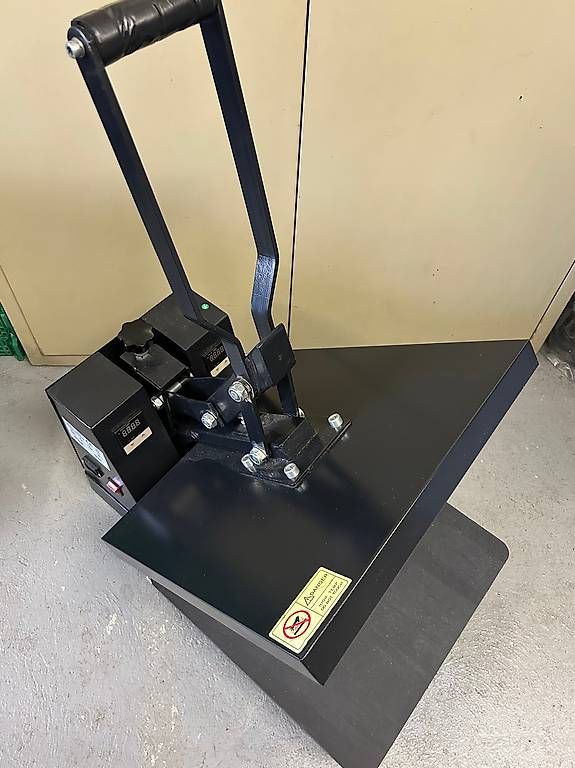 Stampanti: Plotter Suma D60R – Usato da Wiesendangen venduto da Jge 2