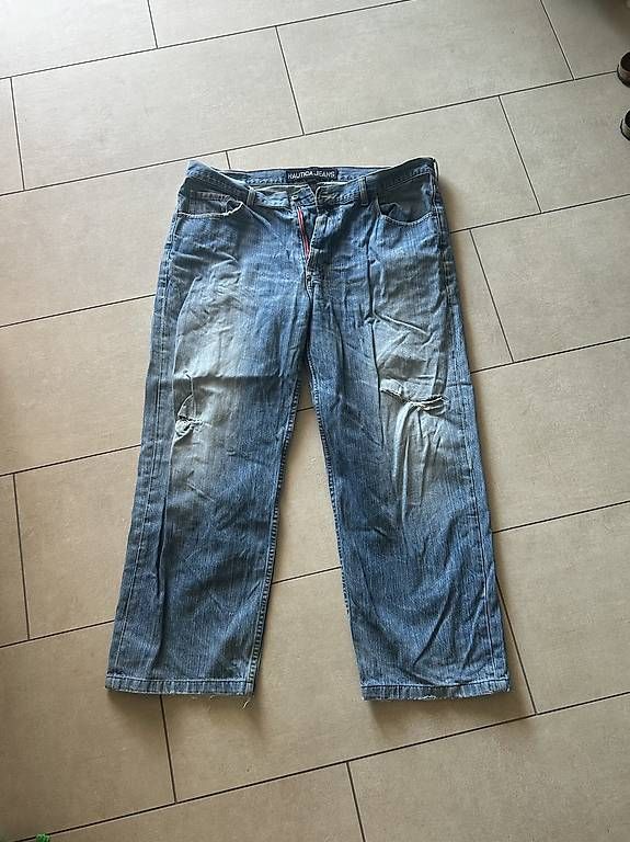 Jeans: Jeans mit Rissen Blau – Neu und originalverpackt aus Maisprach von _aliciarebecca_