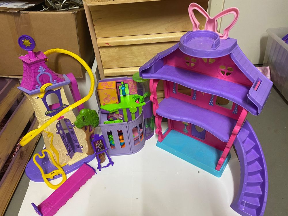 Polly Pocket, Minnie Maus, Rapunzel Schloss Häuser Kaufen auf Ricardo