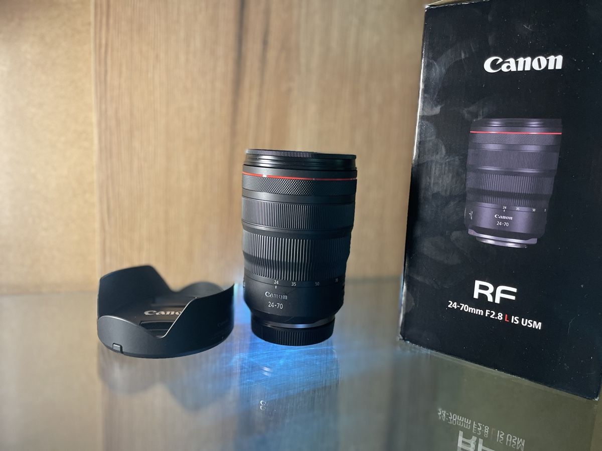 Canon Obiettivi: Canon RF 24-70 F2.8 L – Nuovo (secondo la descrizione) da Alpthal venduto da Robin_Kalbi