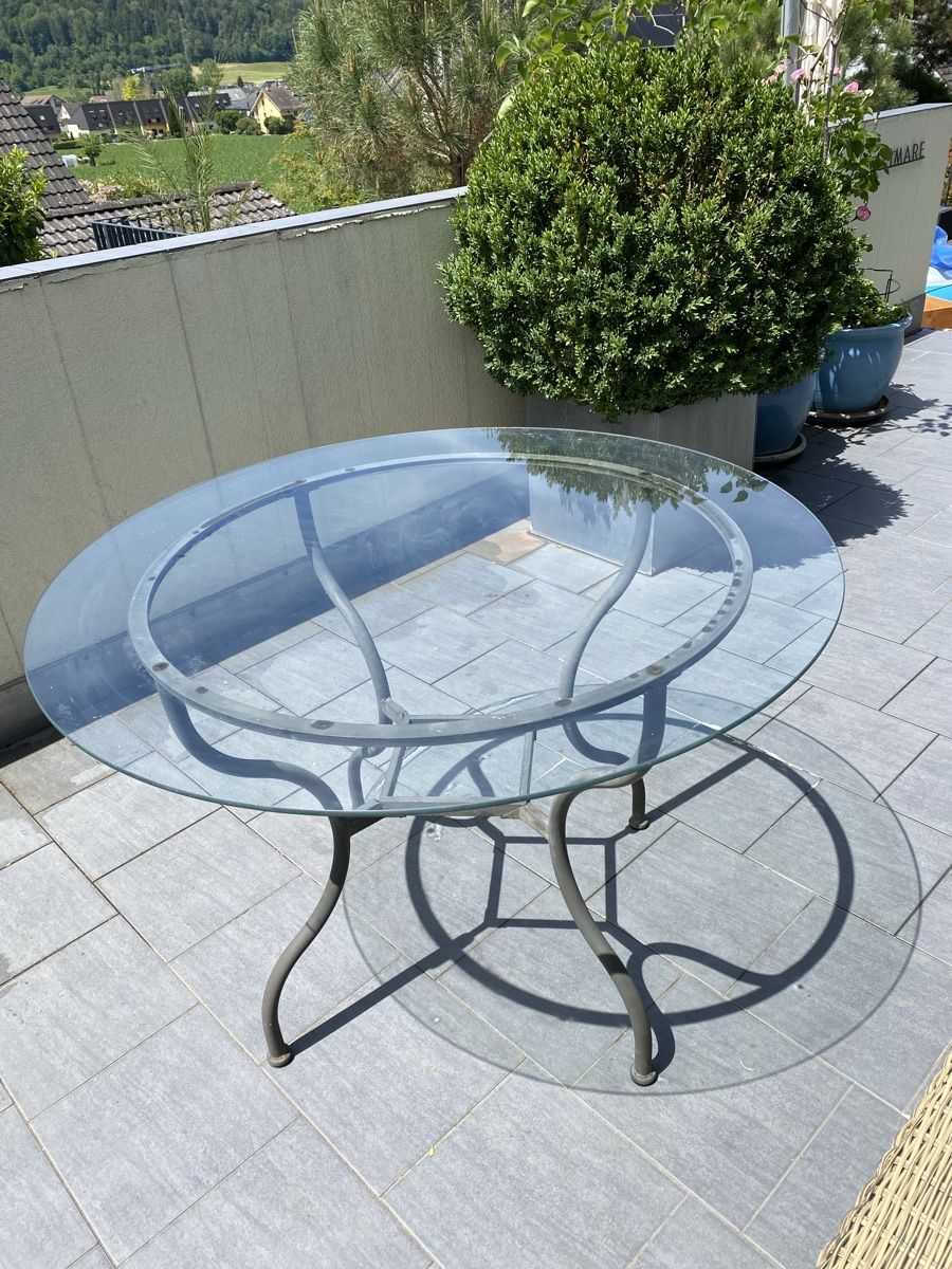 Tavoli: Runder Gartentisch 110cm – Usato da Embrach venduto da Matt_in_Embrach 1
