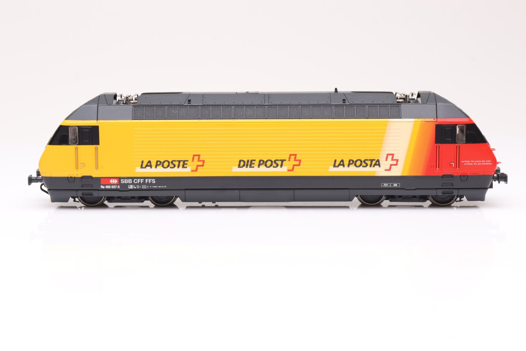 Roco Trains électriques: Roco 43655 SBB Re 460 "Post" DC Digital, H0 – Neuf (Voir description) à Ried (Muotathal) par Modellbahn.swiss 1