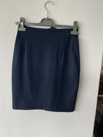 Jupe courte Weekend by MaxMara bleu marine, taille 36