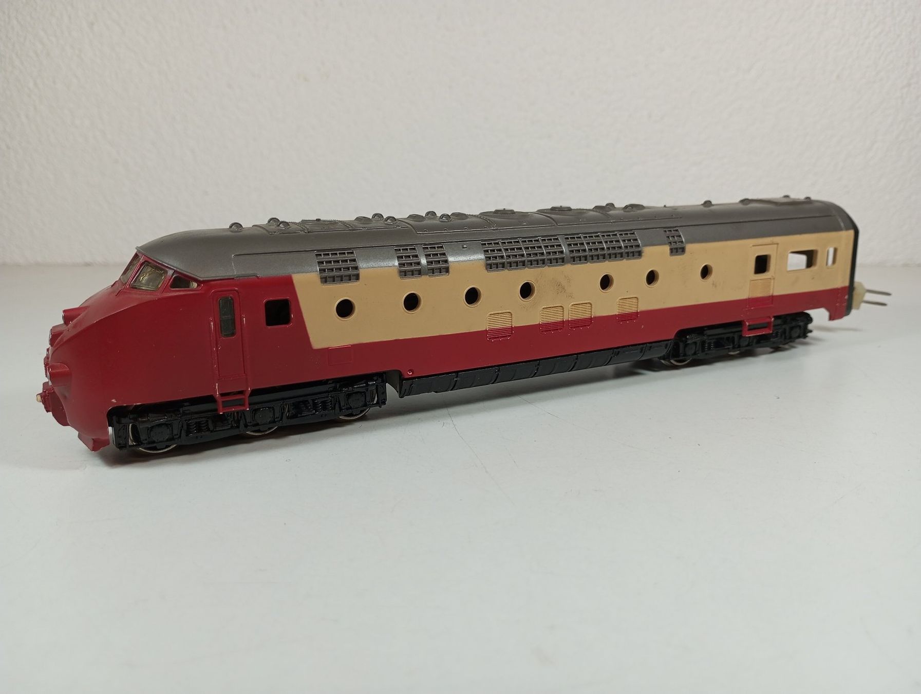 Märklin Modelleisenbahnen: Märklin DIG: 3071 TEE Triebzug SBB / rame TEE CFF – Gebraucht aus Fontaines NE von waterfoot 6
