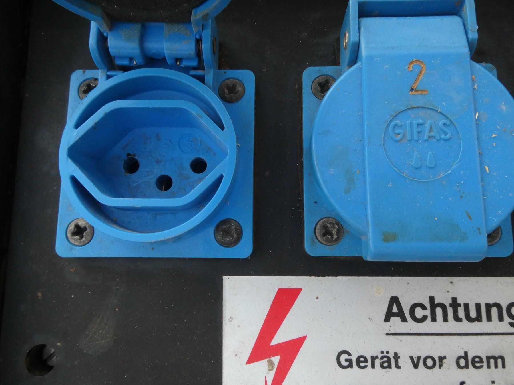 GIFAS Elettrotecnica: GIFAS Baustromverteiler – Usato da Fulenbach venduto da Hach0 4