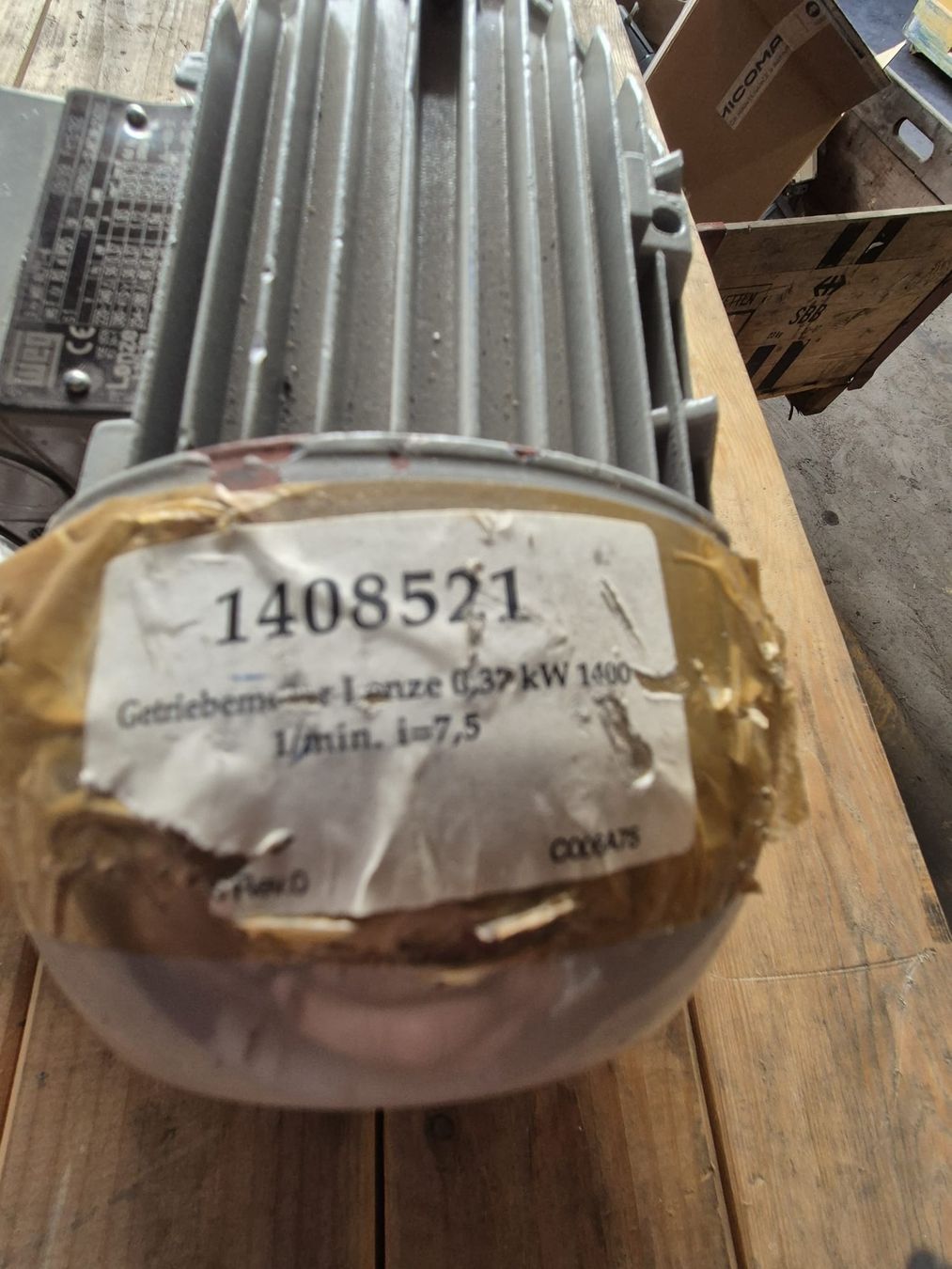 Alle Maschinen: Getriebemotor 380V – Neu (gemäss Beschreibung) aus Villnachern von slada2025 2