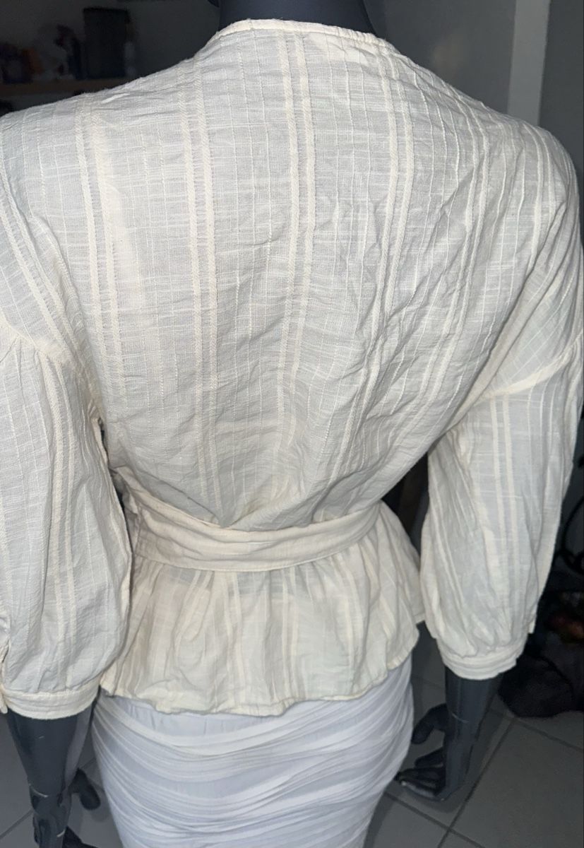 Zara Camicette: ZARA BLUSE GR. M neuwertig – Nuovo (secondo la descrizione) da Unteraegeri venduto da MH203 7