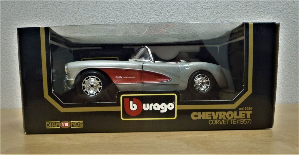 Burago 1/18 scale Cod 3024 Chevrolet Corvette 1957 in stunning