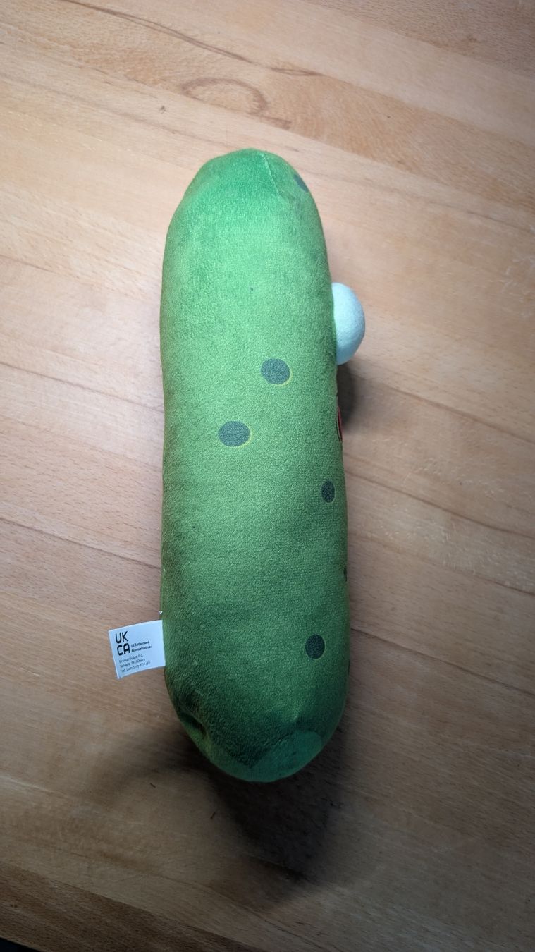 Giocattoli: Rick and Morty Pickle Rick Plüschtier – Nuovo (secondo la descrizione) da Olten venduto da NicoOnline 1