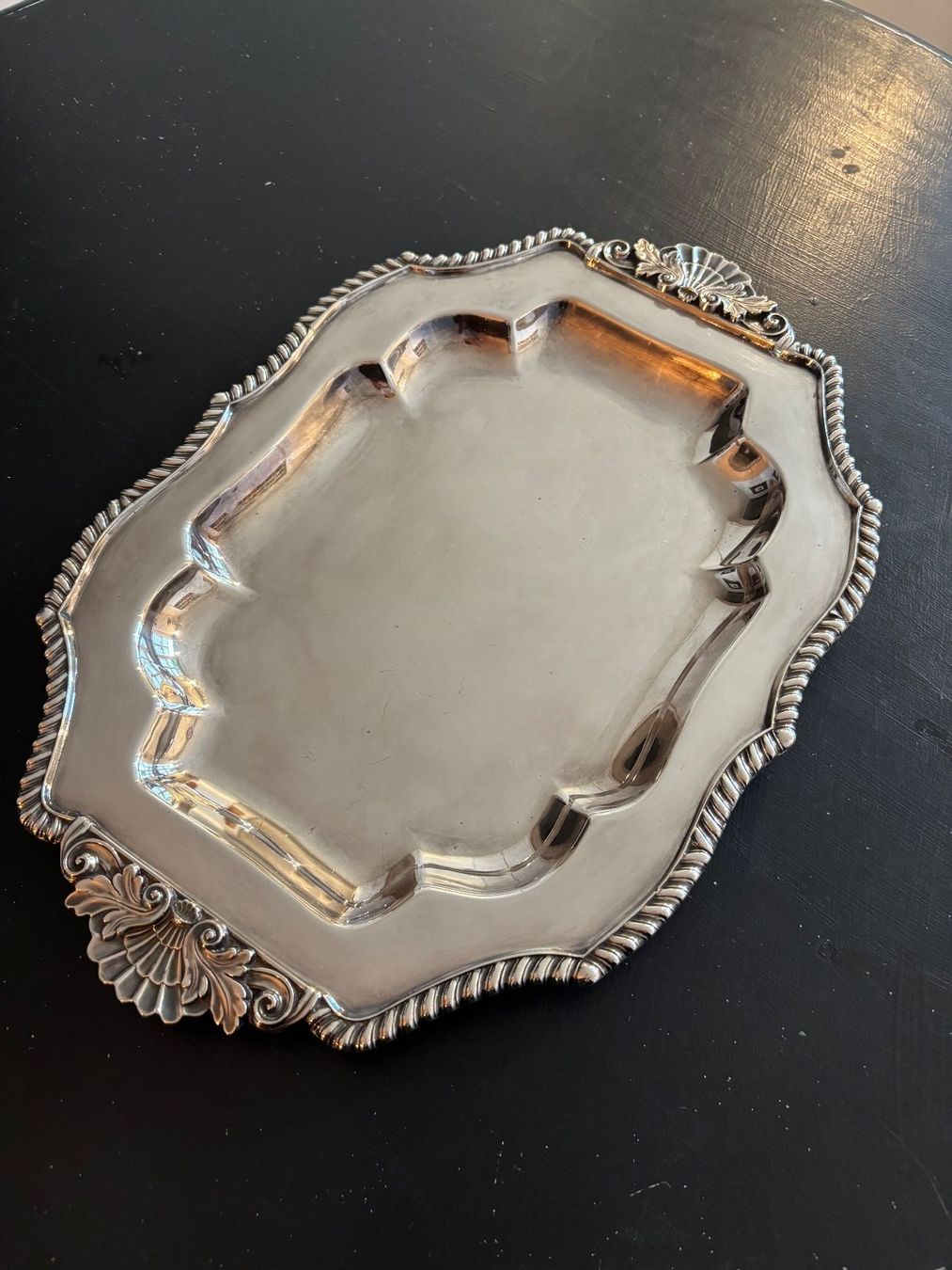 Tablet PC: Elegantes Vintage Serviertablett, versilbert – Gebraucht aus Baar von jre_mky7