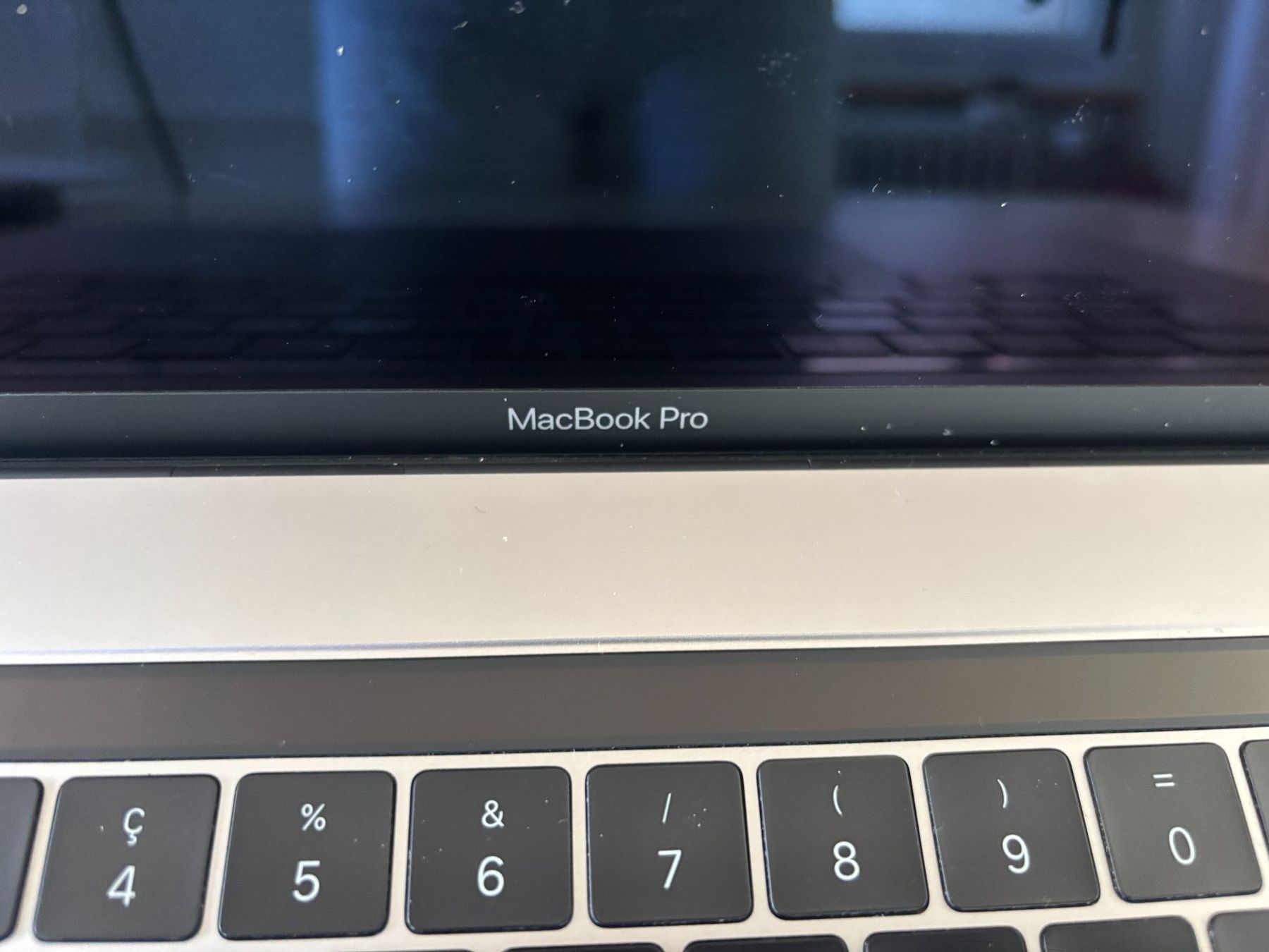 Apple Notebook: Apple MacBook Pro 15" 2016 – Usato da Zürich venduto da ilmerthies 3