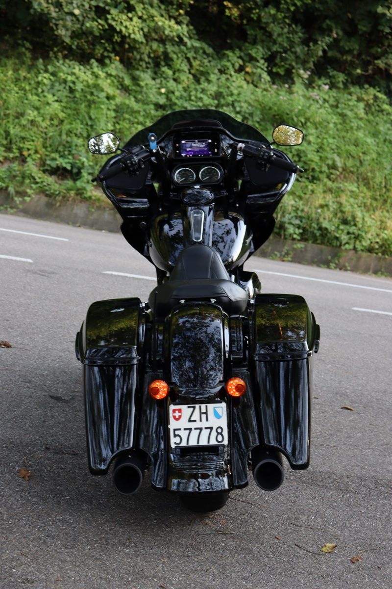 Touring: Harley-Davidson Road Glide Special Top Zustand – Neu (gemäss Beschreibung) aus Thalheim von vala89 3