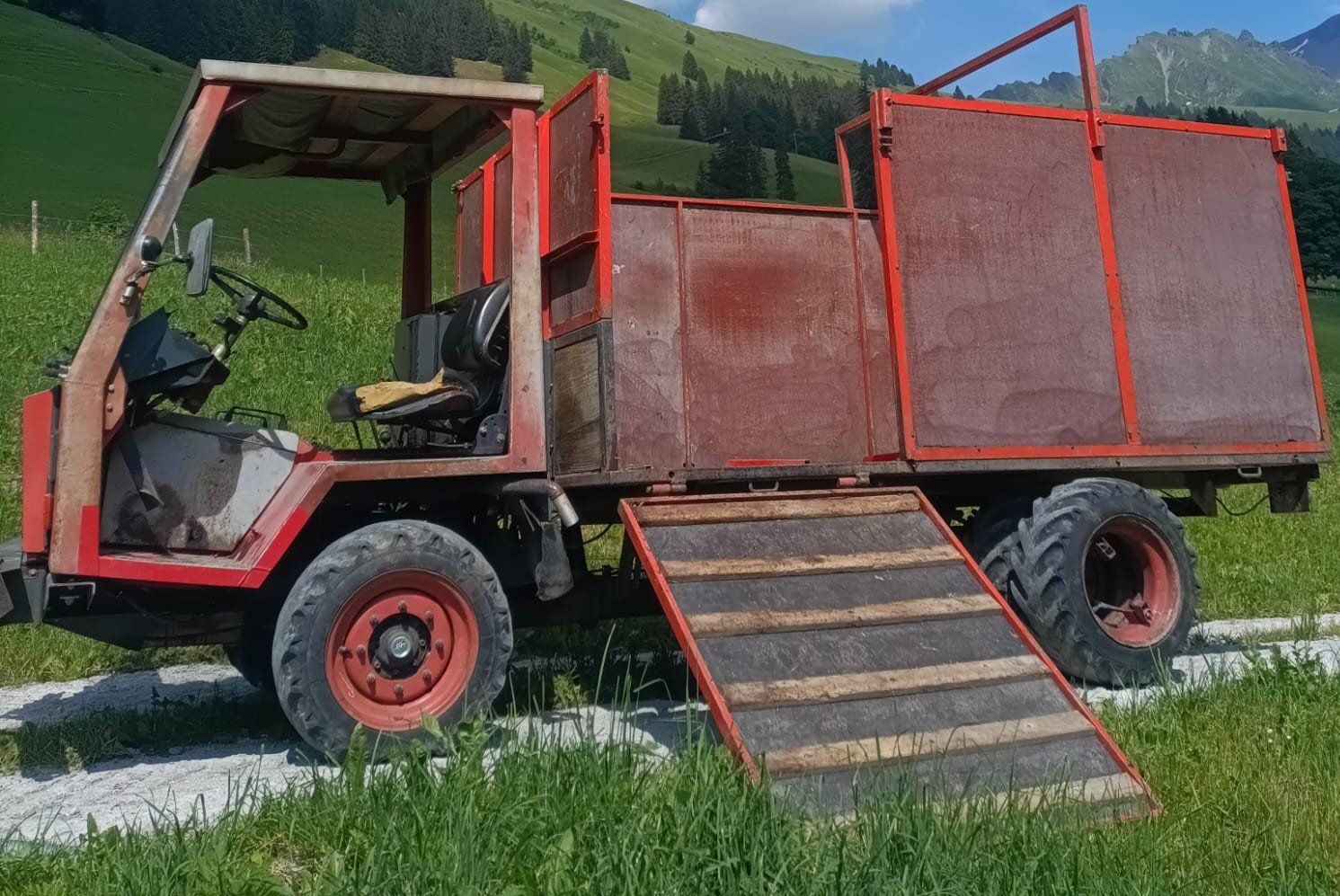 Rapid Tracteurs: Transporter Rapid AC 1800 – D'occasion à Matten(St.Stephan) par Gobeli_ 7