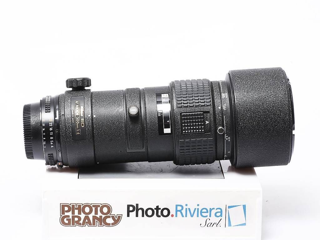 Nikon Objektive: Nikon AF 300mm f4 ED – Gebraucht aus Lausanne von Photo.Grancy.Riviera