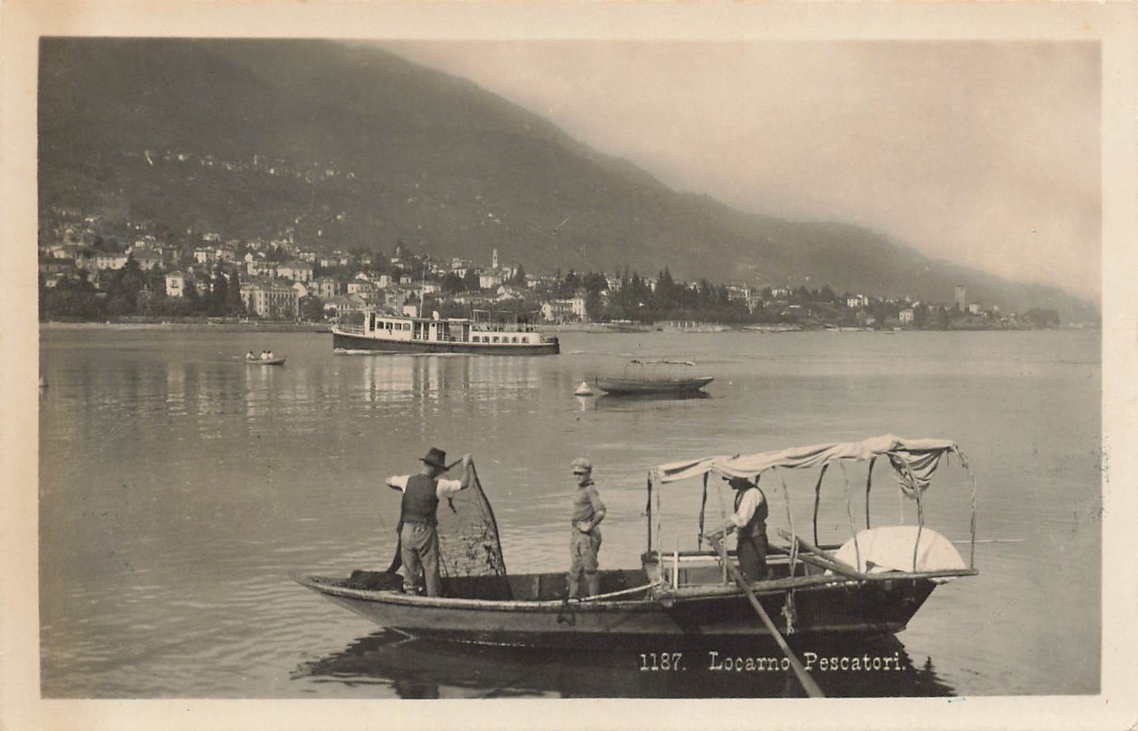 Cartoline postali: Locarno pescatori – Usato da Biasca venduto da Blenio71