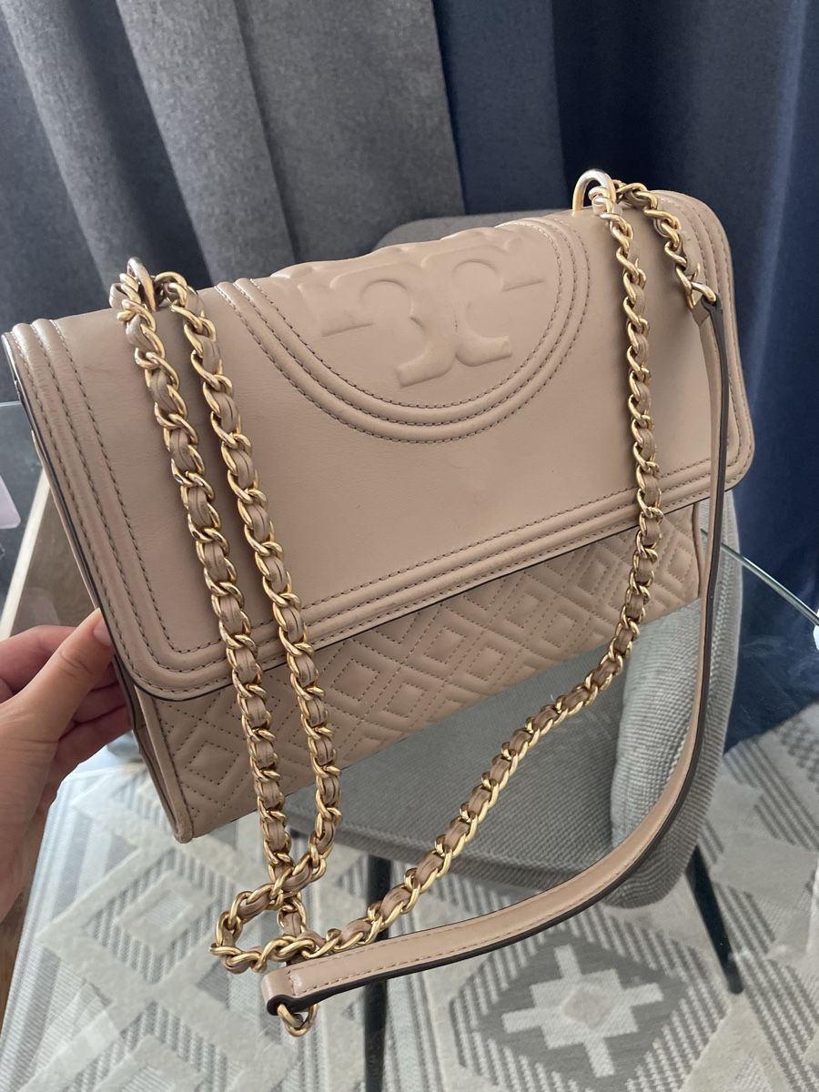 Taschen für Damen: Tory Burch Fleming Ledertasche Beige guter Zustand – Gebraucht aus Monte Carasso von alu_cf8g 2