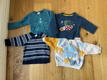4x Baby-Pulli/Sweatshirt Set, Grösse 68, Top Zustand