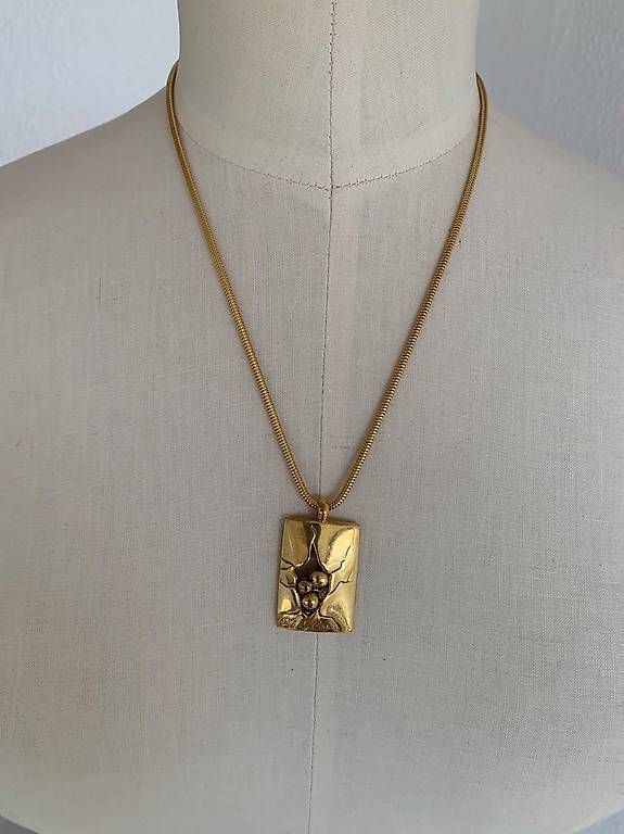 Colliers: Collier original – D'occasion à Etoy par san_78xt