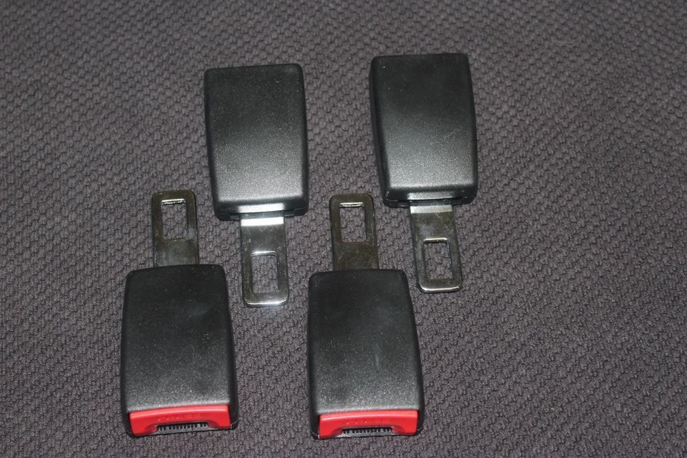 4 Stück Sicherheitsgurt Clips Universal - Gurtschloss Adapter Für Auto, LKW & Transporter