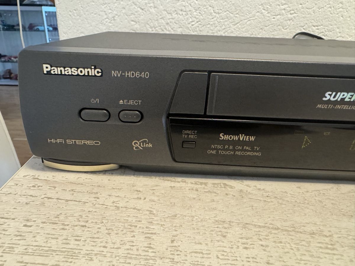 Panasonic Registratori: Panasonic nv-hd640 vhs recorder – Usato da Zunzgen venduto da milesdavis76 1