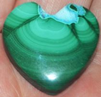Cabochon L-1353 – Chrysokoll Malachit Herz – 25x26x6mm