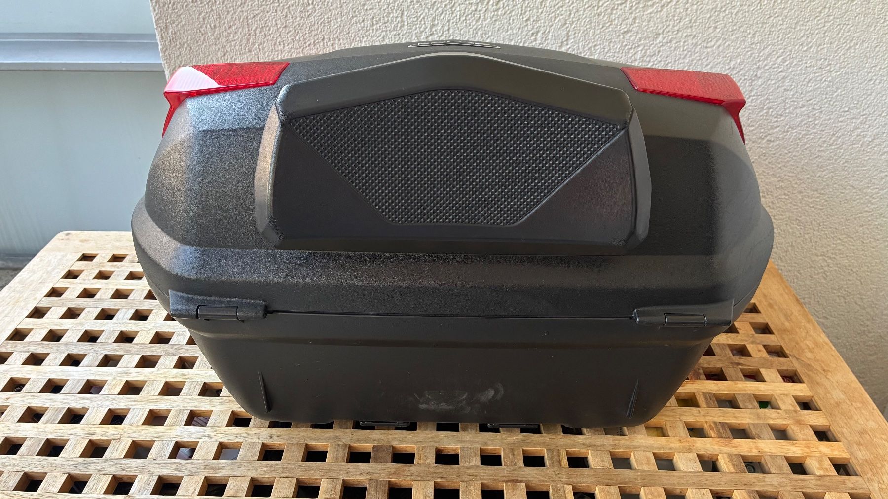 Givi Topcase: GIVI B47 Blade Monolock Topcase mit Platte – Gebraucht aus Allschwil von dor_6s9c 2