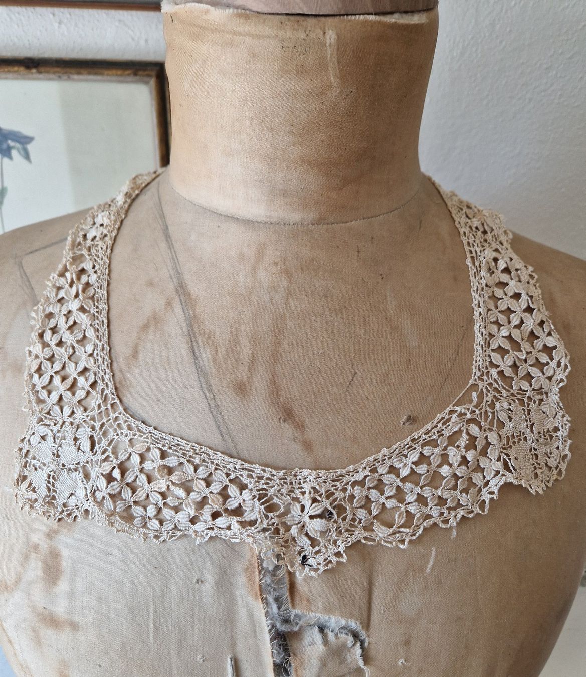 Toppe: Antiker Kragen – Usato da Bern venduto da Antikbatik