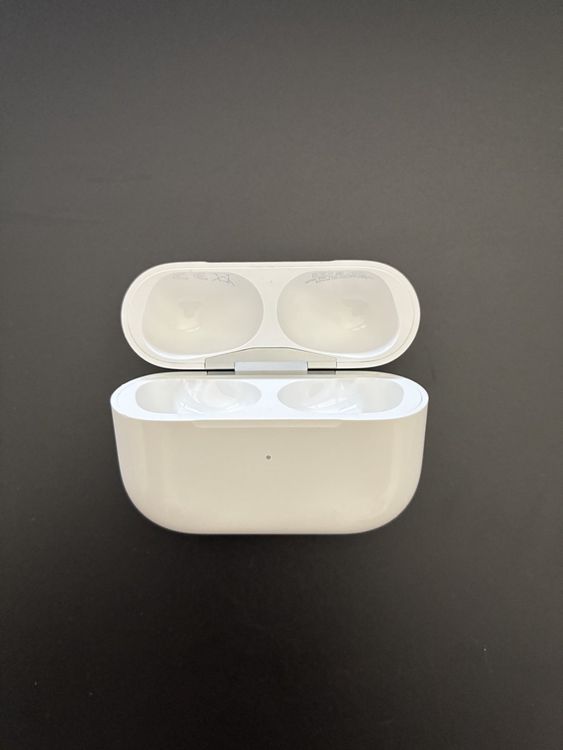 Apple Kopfhörer: Apple AirPods Pro (1st Gen.) MagSafe Case – Gebraucht aus Wettingen von dheu 2
