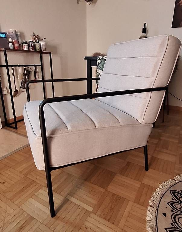Poltrone: Sessel grau mit schwarz – Usato da Bern venduto da bikergirl96