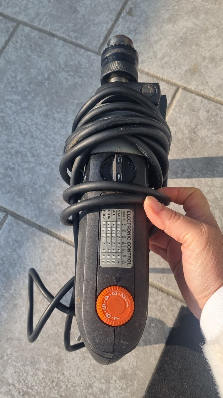 Trapani: Black & Decker Plus SR 935 R 1000 Watt – Usato da Niederglatt ZH venduto da Aymi14 5