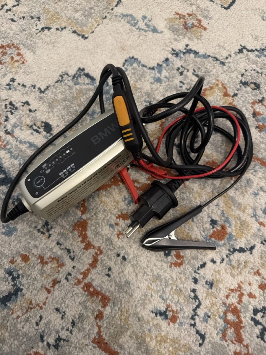 Chargeurs batteries: BMW Ladegerät Plus – Neuf (Voir description) à Volketswil par _MKSR_ 1