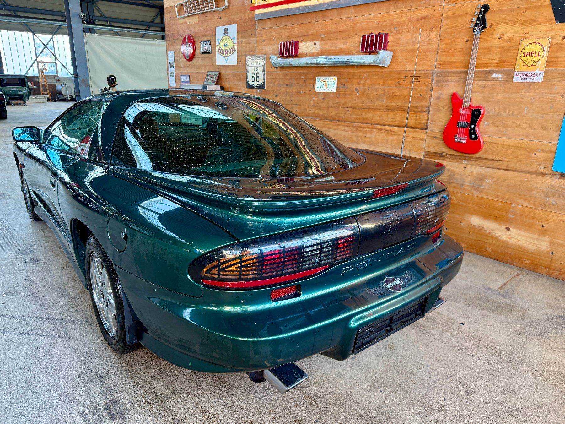Pontiac Automobili: Pontiac Firebird 5.7 Trans Am – Usato da Gretzenbach venduto da GarageMeilenweit 4