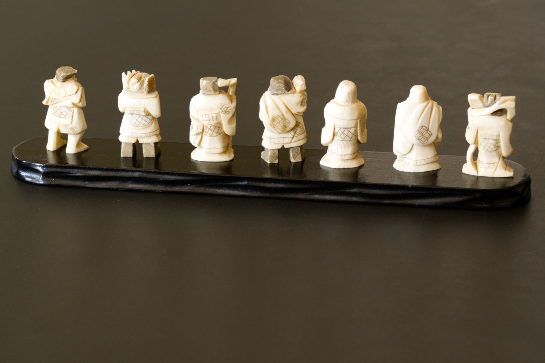 Statuette: Die sieben japanischen Glücksgötter – Usato da Zürich venduto da thomashahn 3